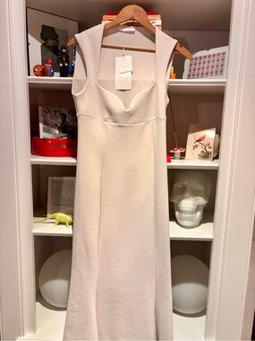 Zara Cream V-Neck Sleeveless Maxi Dress
